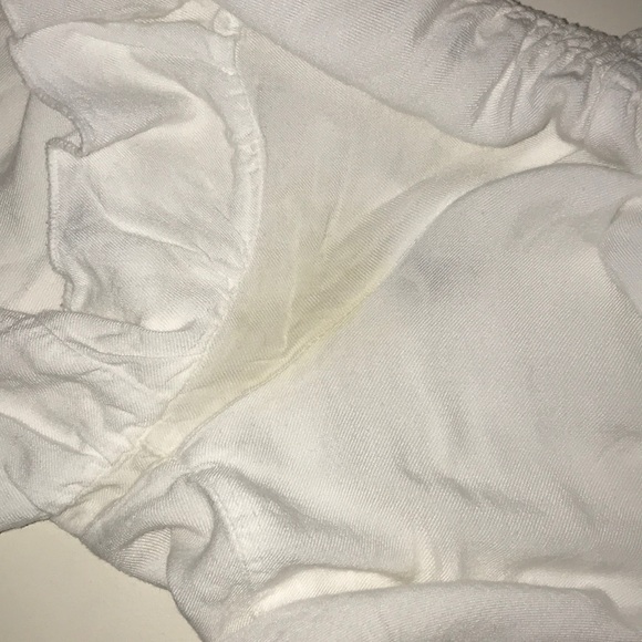 SOLD💁🏼‍♀️🛍 Brandy Melville Off Shoulder - Picture 4 of 5